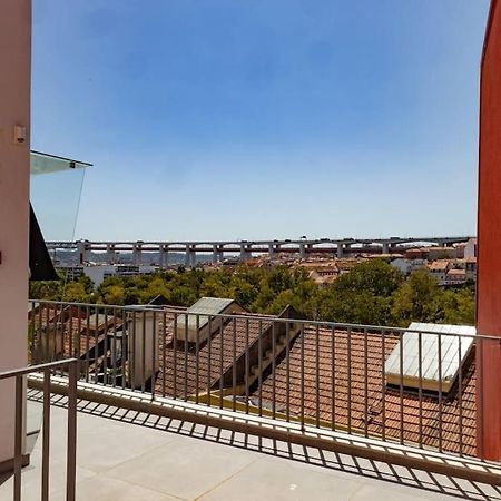 Superb Central Lisbon Apartment ภายนอก รูปภาพ