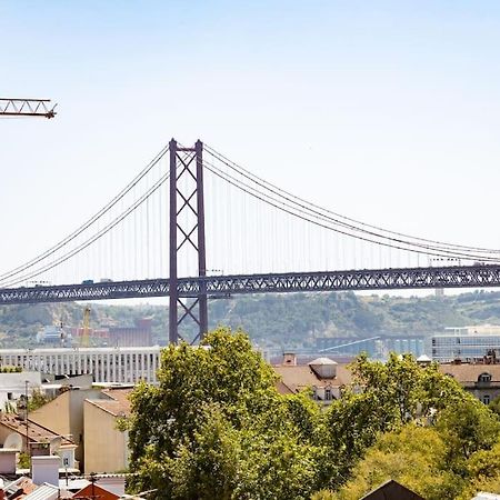 Superb Central Lisbon Apartment ภายนอก รูปภาพ